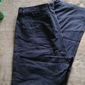 Gloria Vanderbilt pants size 12 NWOT